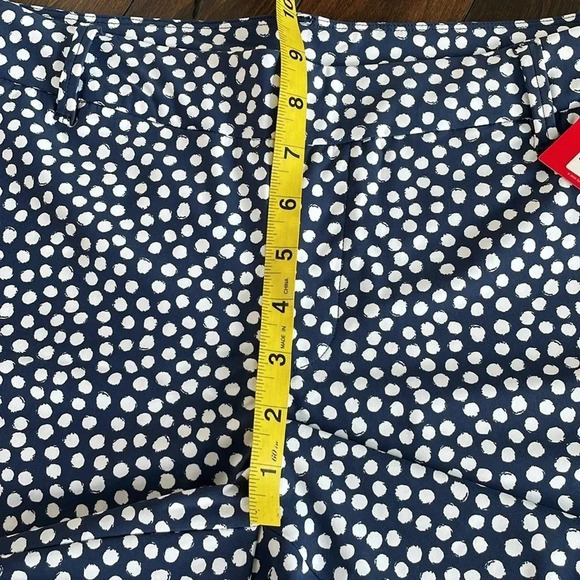 Spanx 6" Sunshine shorts Navy dot Pull On Pockets Women’s Size M 50213R NWT - Picture 9 of 13